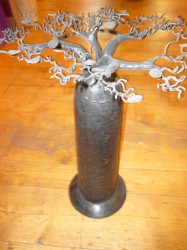 Arbre à bijoux baobab:c'est de l'artisanat d'art,de l'art malgache!